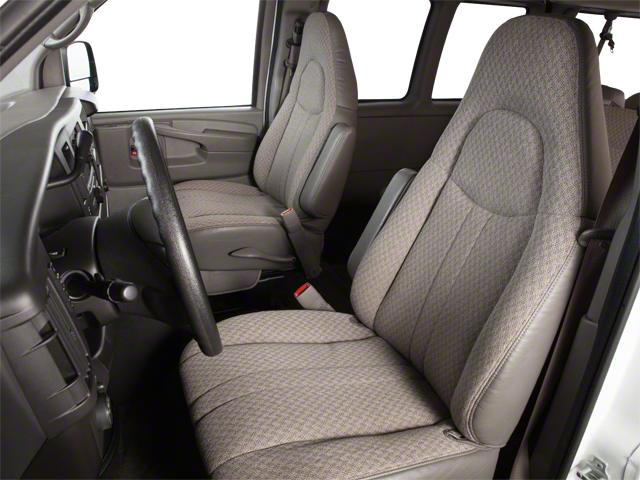 2011 Chevrolet Express Passenger 3500 1LS