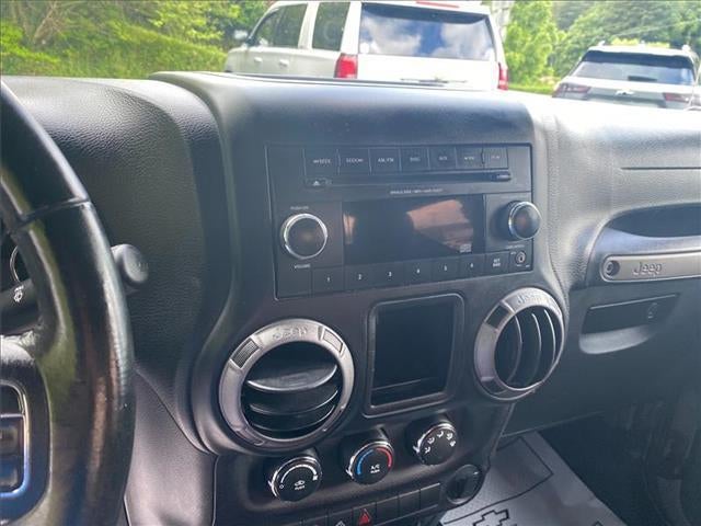 2017 Jeep Wrangler Sport
