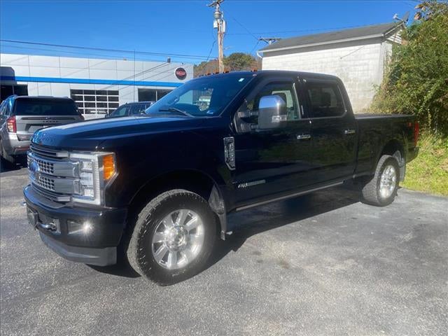 2017 Ford Super Duty F-250 SRW Lariat