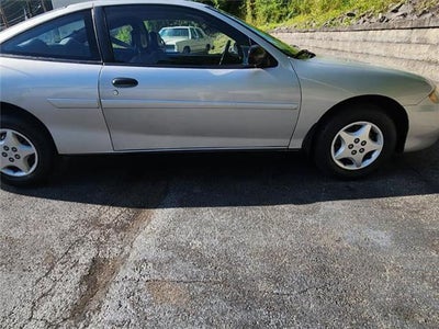2004 Chevrolet Cavalier Base