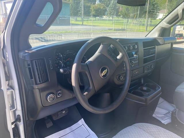 2017 Chevrolet Express Passenger 3500 LT