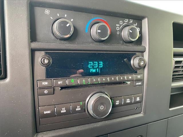 2011 Chevrolet Express Passenger 3500 1LS