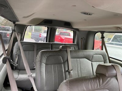 2011 Chevrolet Express Passenger 3500 1LS