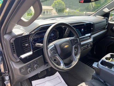2023 Chevrolet Silverado 1500 LT (2FL)