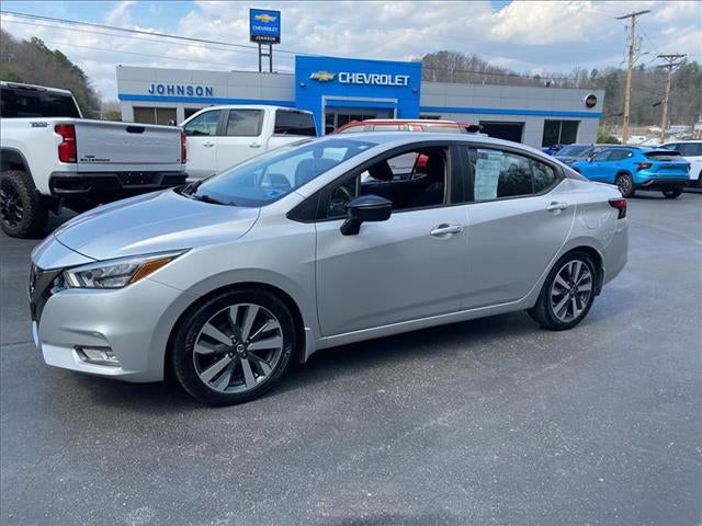 2020 Nissan Versa SR