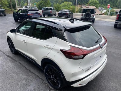 2023 Nissan Kicks SR