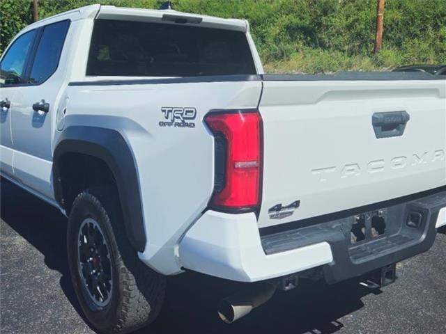 2024 Toyota Tacoma 4WD SR5