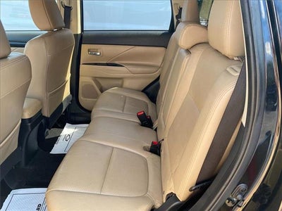 2018 Mitsubishi Outlander ES