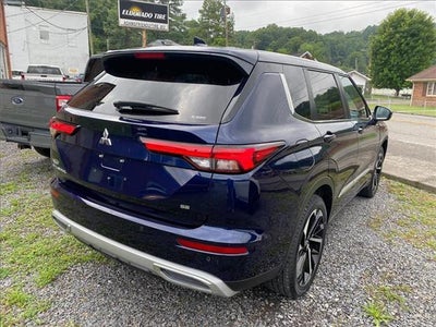 2024 Mitsubishi Outlander SE