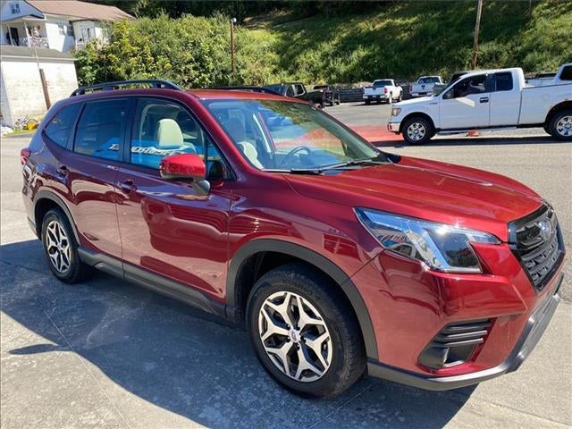 2023 Subaru Forester Premium