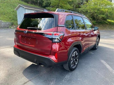 2025 Subaru Forester Premium