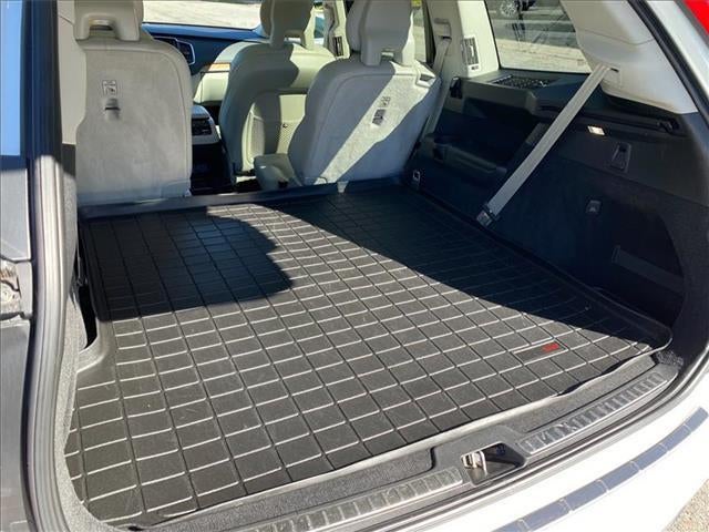 2021 Volvo XC90 Momentum